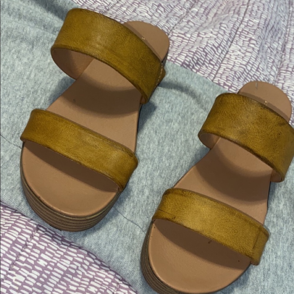 Madden Girl Brown Sandals